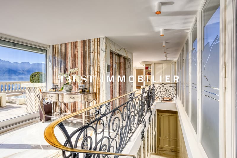 50021. Penthouse d'exception au coeur de Montreux (6)