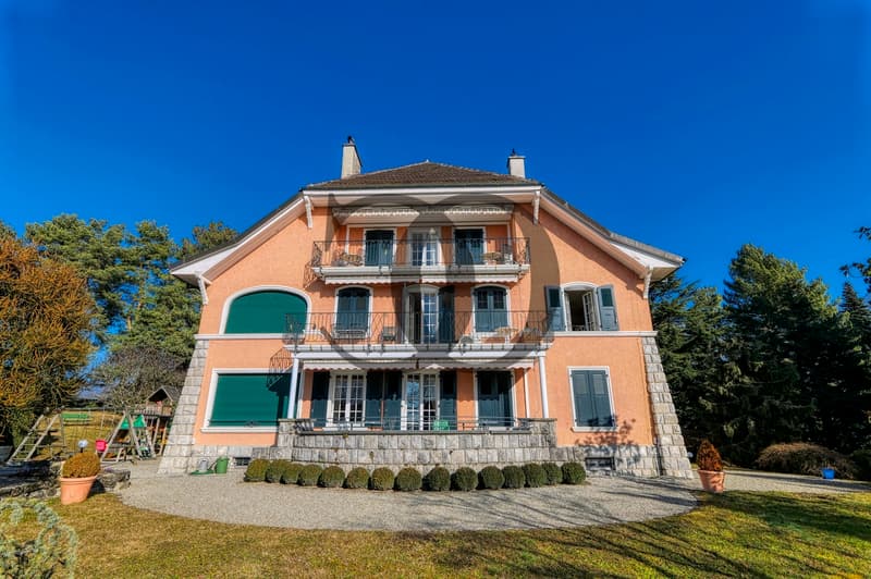 Maison de maître avec vue lac (2)