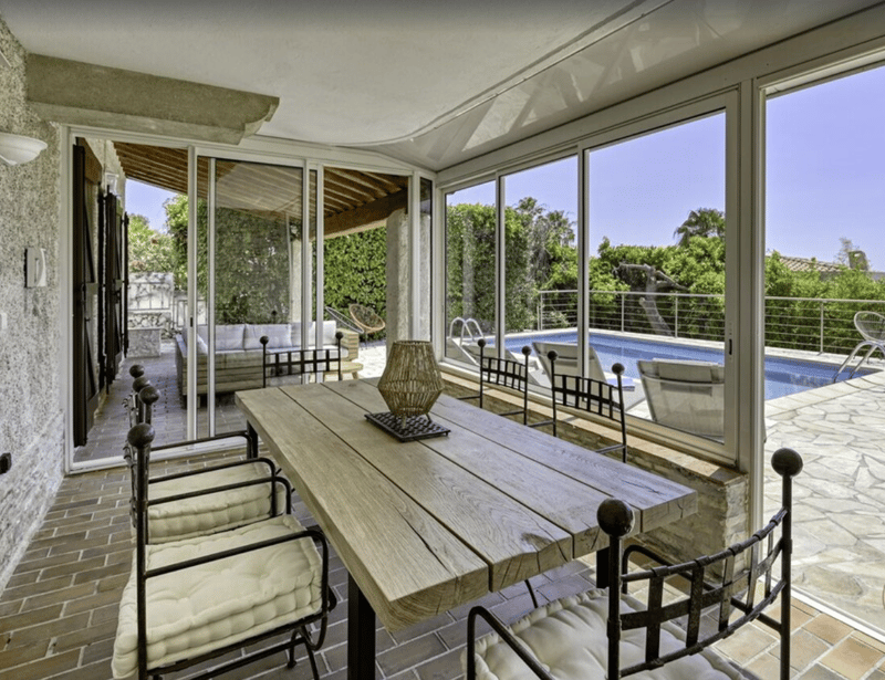 PROCHE BANDOL LOUE VILLA BORD DE MER A LA SEMAINE DOMAINE PRIVE AVEC PISCINE (5)