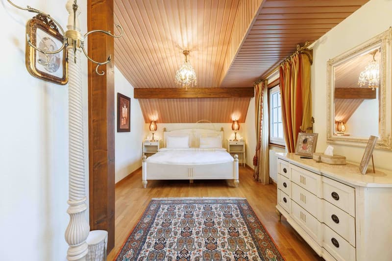 CROIX-SUR-LUTRY, superb master villa with 2810 m² of land and breathtaking views of the lake! (8)