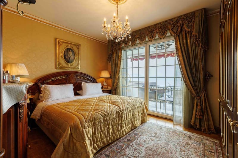 CROIX-SUR-LUTRY, superb master villa with 2810 m² of land and breathtaking views of the lake! (10)