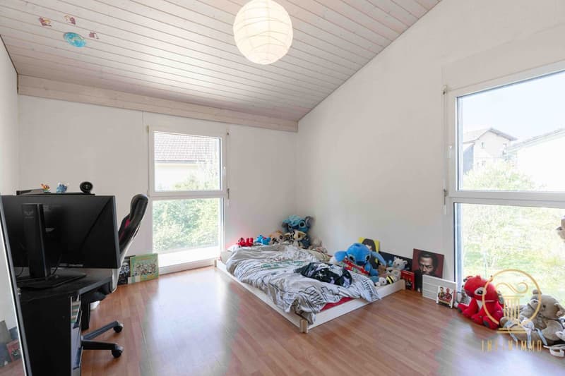 Exclusivity! CHATEL-ST-DENIS, rare object. Magnificent semi-detached villa with 5.5 rooms, connected by the garage. (10)