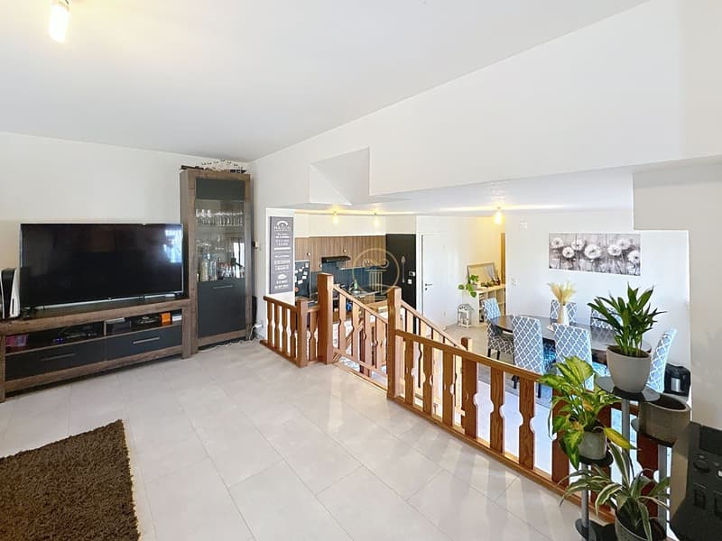 CONTHEY (VS) - 5.5-room apartment with character in a small PPE! (4)