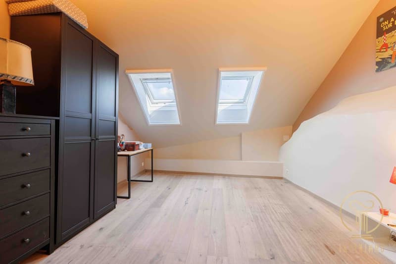 AUBONNE - Prächtige Dreizimmerwohnung (7)