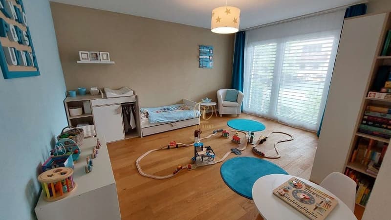 YENS - Prächtige Wohnung mit Seeblick (11)