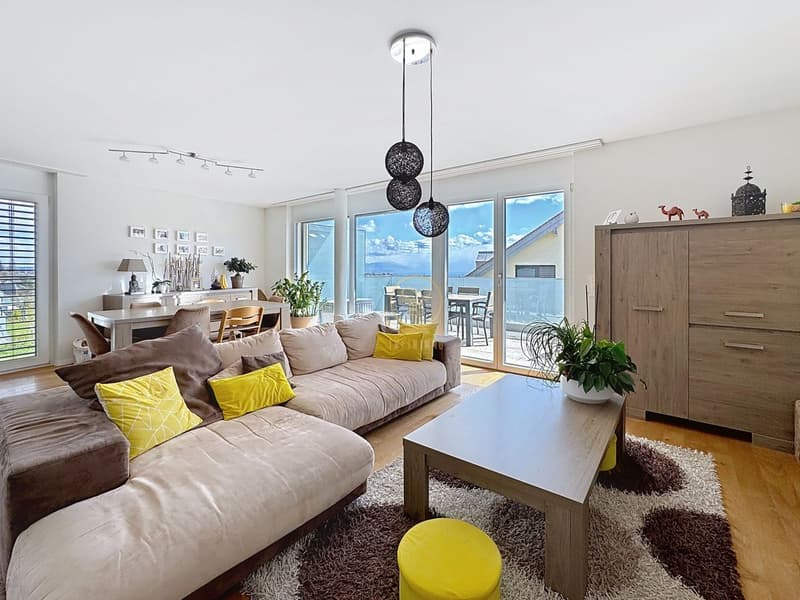 YENS - Prächtige Wohnung mit Seeblick (4)