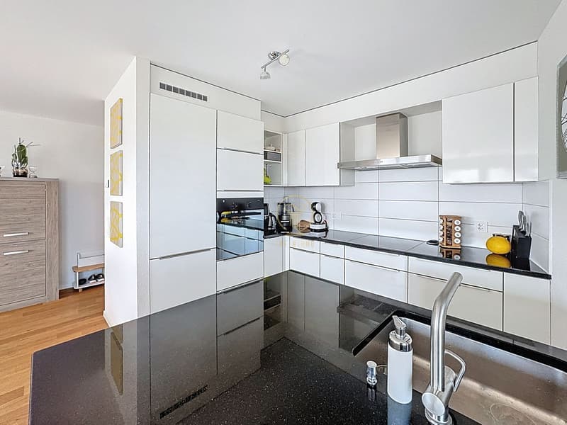 YENS - Prächtige Wohnung mit Seeblick (6)