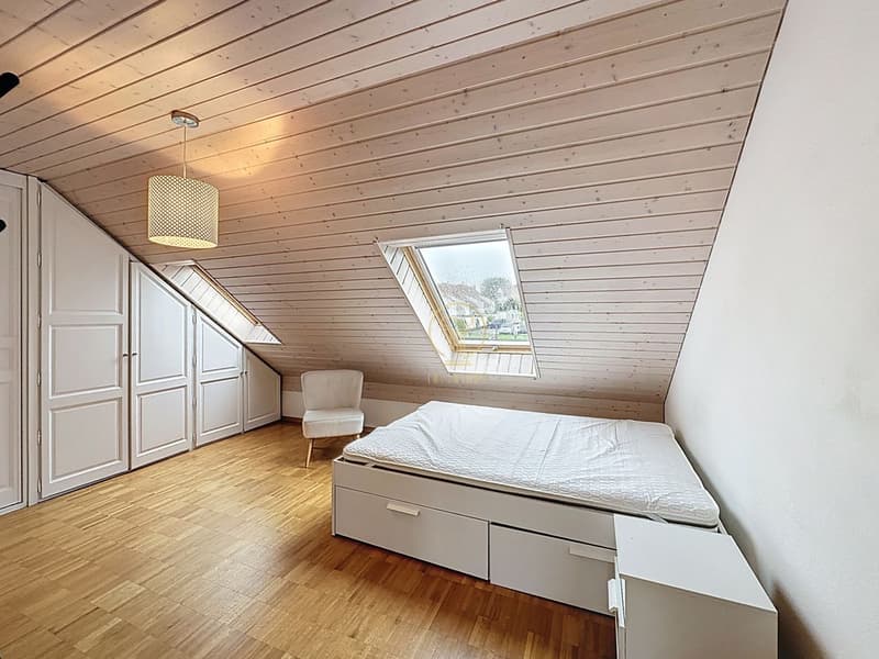 EPALINGES - EXCLUSIVE OPEN HOUSE 4.5-room apartment with large mezzanine (11)