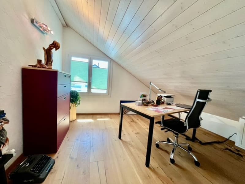 STE-CROIX - Magnifique appartement de 4.5 pièces en duplex avec vue dégagée (11)