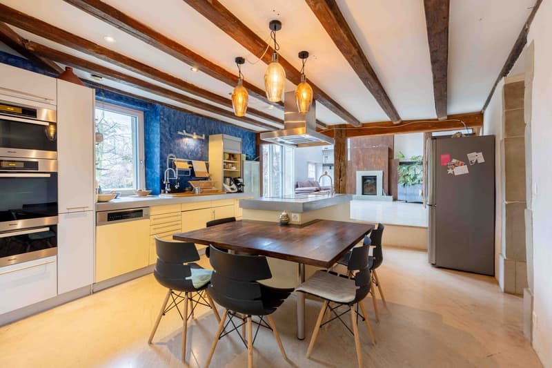 SULLENS, coup de coeur! Maison villageoise très bien rénovée à découvrir. (4)