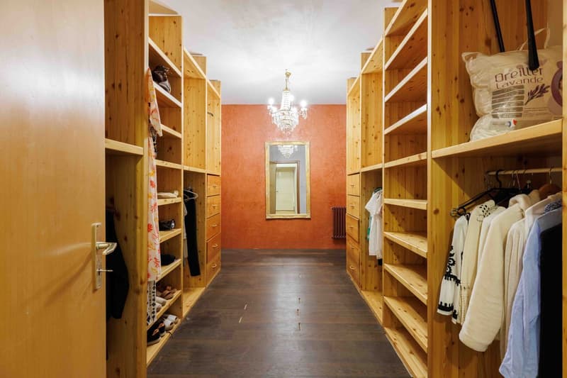 SULLENS, coup de coeur! Maison villageoise très bien rénovée à découvrir. (13)