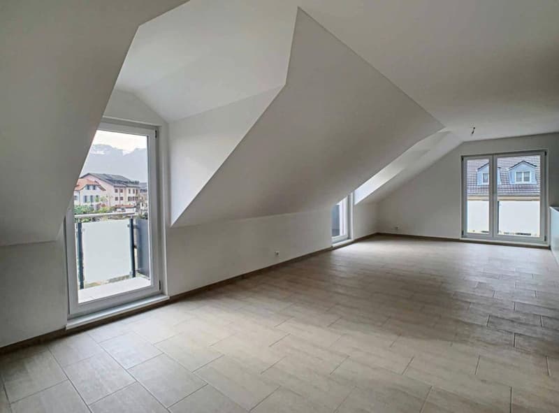 RENNAZ - Magnifique duplex de 5.5 pièces à côté de l'hôpital (2)