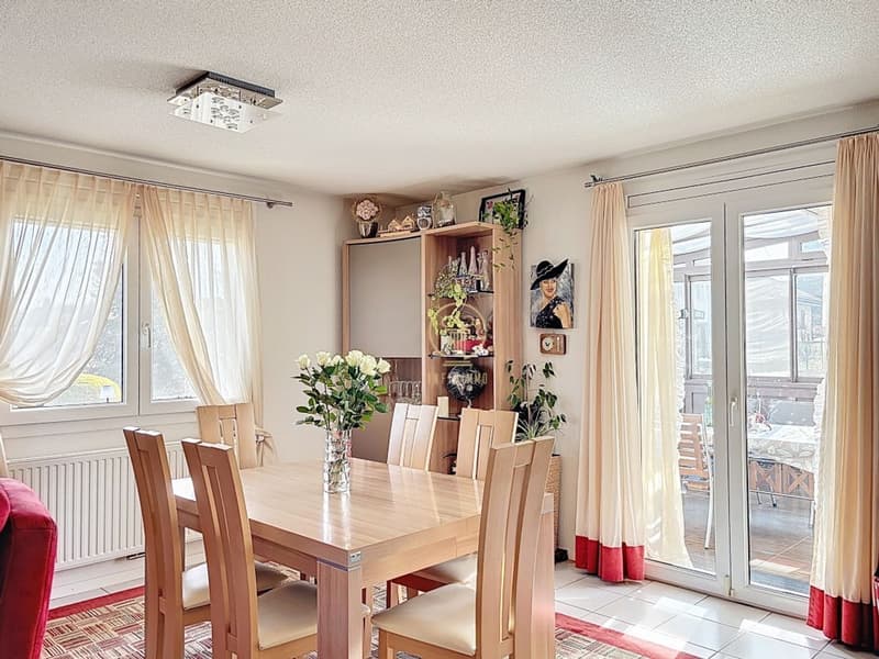 A 5 MIN DE MEZIERES - magnifique villa individuelle lumineuse sur 2 niveaux, avec 5 chambres (8)