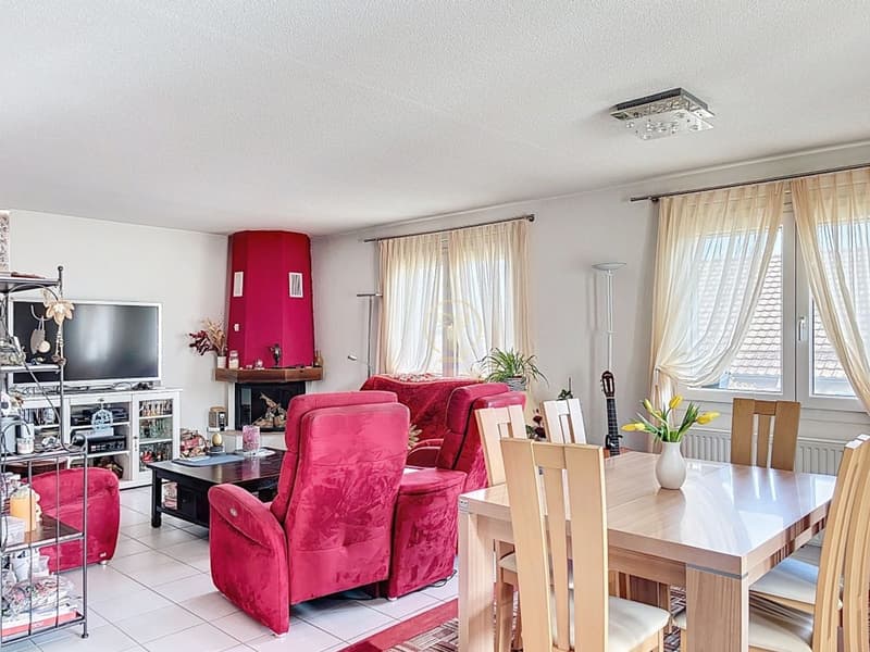 A VUCHERENS - magnifique villa de 6.5 pièces avec jardin (7)