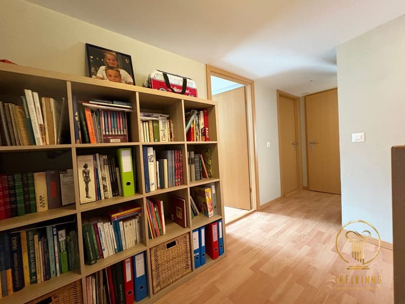 Saint-George - Maison contemporaine rénovée avec goût, vue lac et cachet unique! (9)