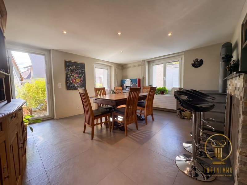 Saint-George - Maison contemporaine rénovée avec goût, vue lac et cachet unique! (3)