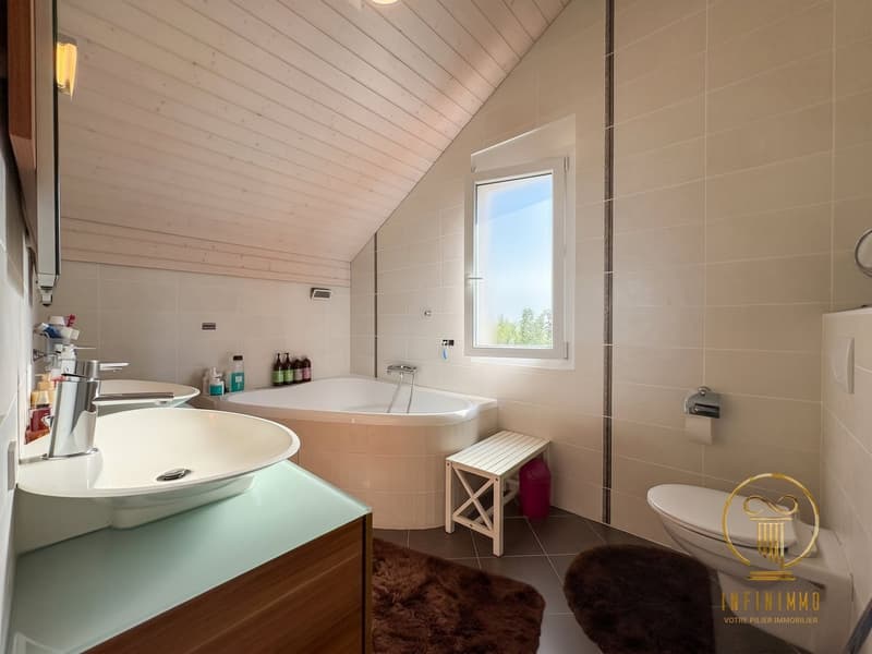 CUGY FR - Magnifique villa individuelle de 5 pièces avec espaces généreux (9)