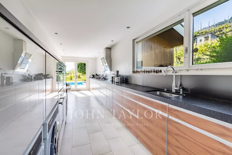 Sumptuous villa in the heart of the vineyards with spectacular views (9)