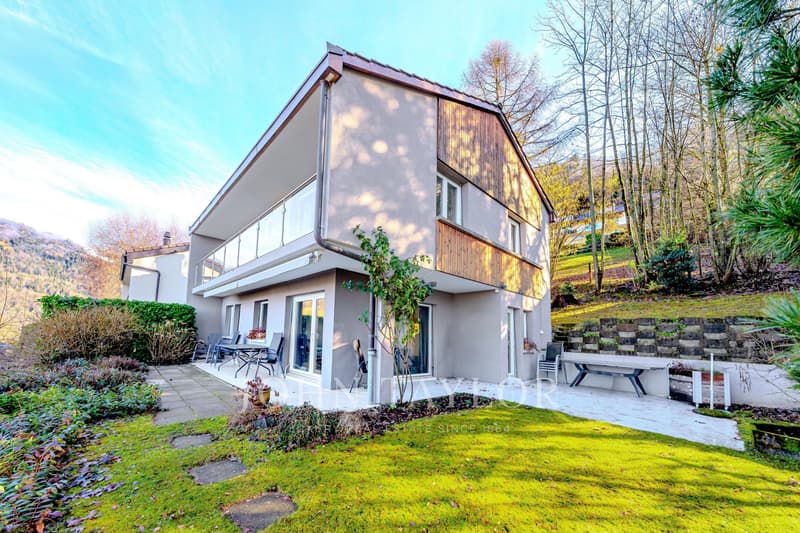 Villa of 5.5 rooms with panoramic view close to Montreux (1)