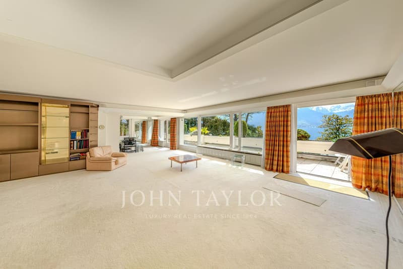 Rare find in Montreux ? First line of the lake with terrace and unique panorama (3)