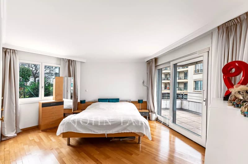Beautiful apartment on the first line of the lake shore (7)