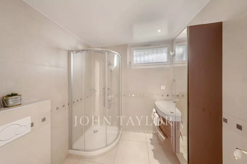 EXCLUSIVITY!! Spacious villa with spectacular panoramic view (12)