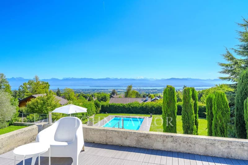 Villa dominante avec panorama unique sur le lac et les Alpes (6)