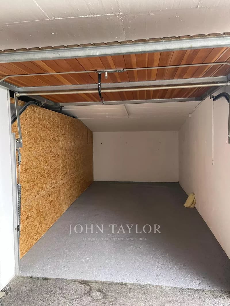 Appartement de 2.5p au coeur de Montreux (11)