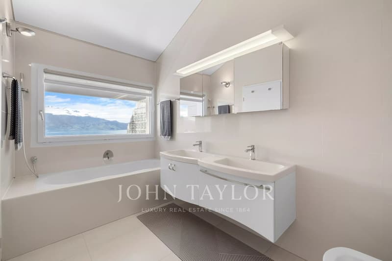 Spacieuse propriété avec jardin et vue panoramique sur le lac Léman (13)