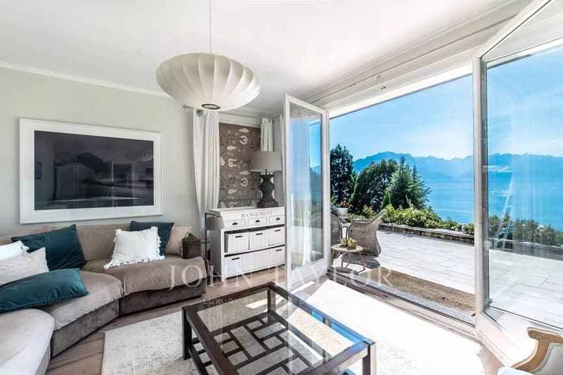 SPECTACULAIRE! Propriété avec piscine et vue panoramique (10)