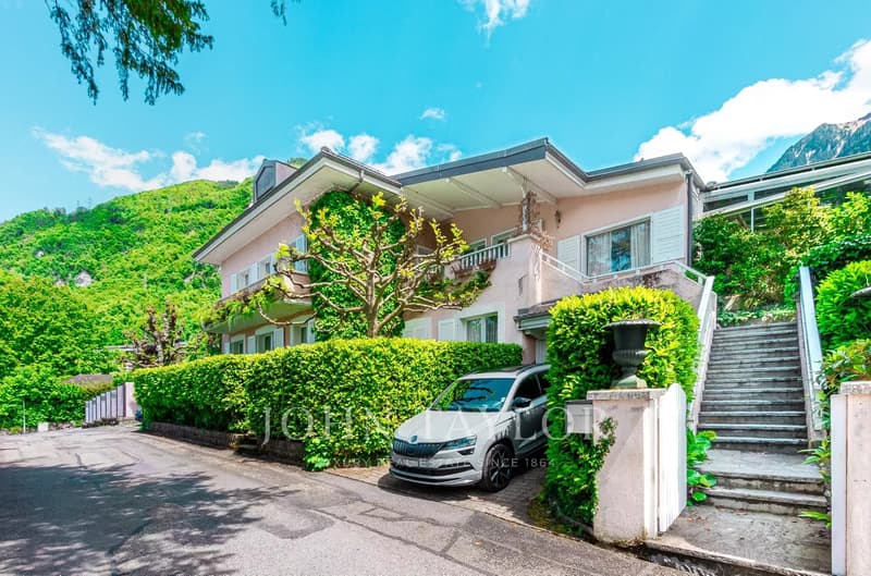 Belle propriété dans un quartier résidentiel (13)