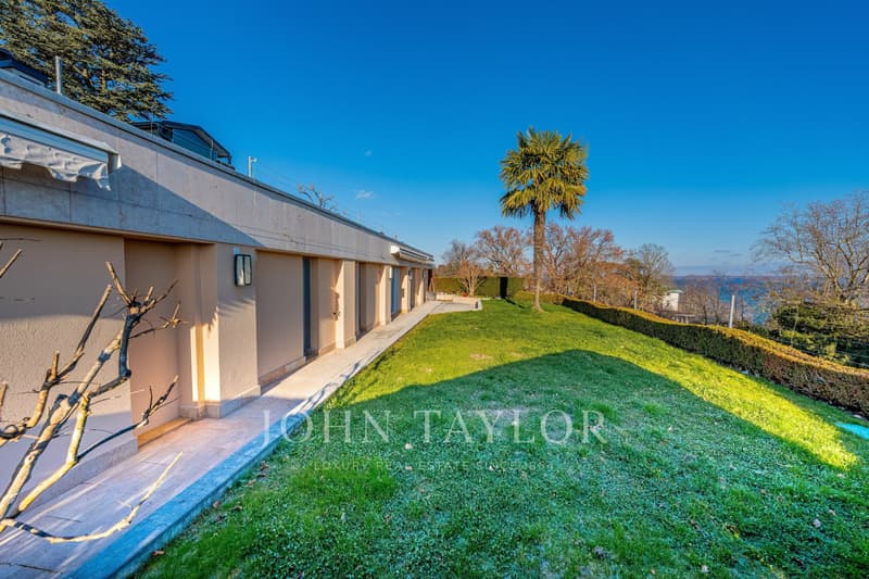 PENTHOUSE avec vue lac exceptionnelle (13)