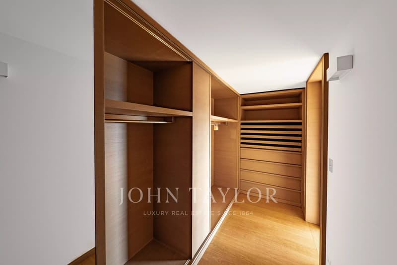 PENTHOUSE avec vue lac exceptionnelle (11)