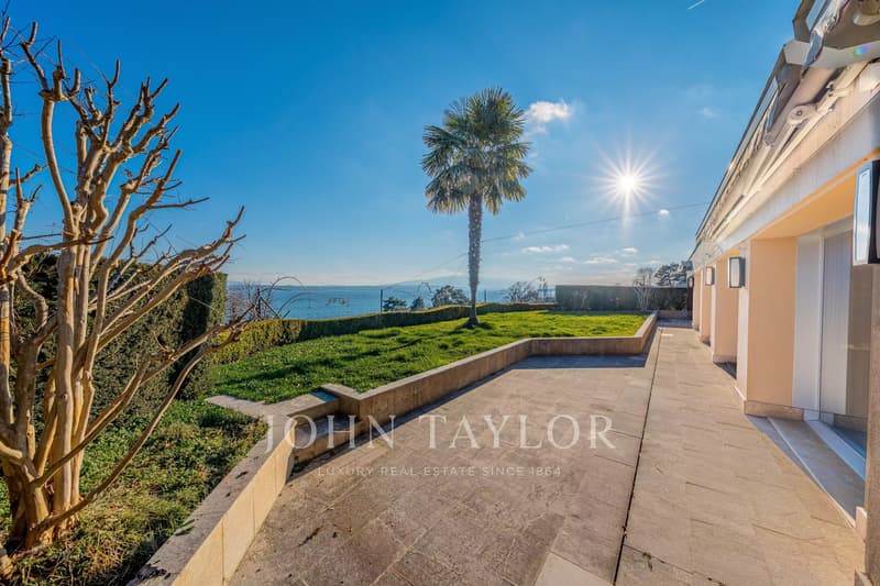 PENTHOUSE avec vue lac exceptionnelle (5)