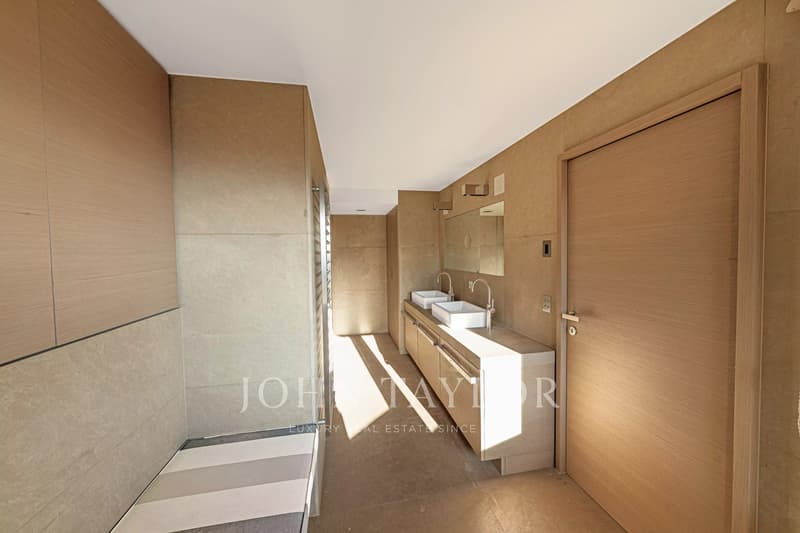 PENTHOUSE avec vue lac exceptionnelle (9)