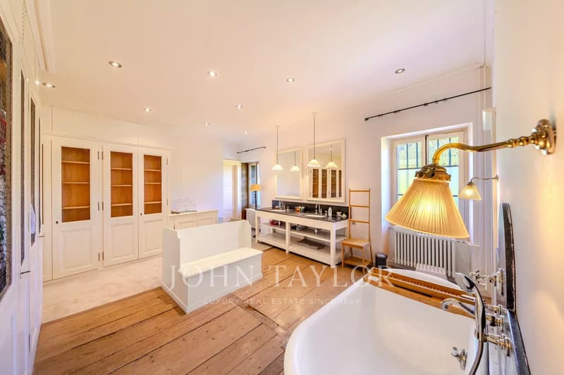 Magnifique domaine avec maison de maître du XVIIIème siècle (9)