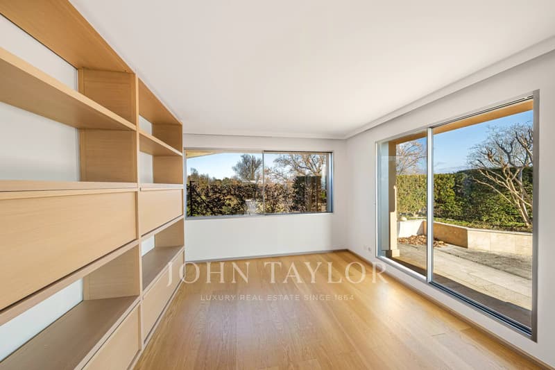 PENTHOUSE avec vue lac exceptionnelle (8)