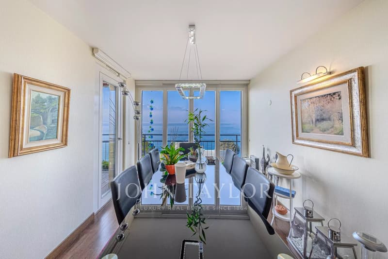 Magnifique appartement de 4.5 pièces avec balcon et vue imprenable sur le lac et les montagnes (3)