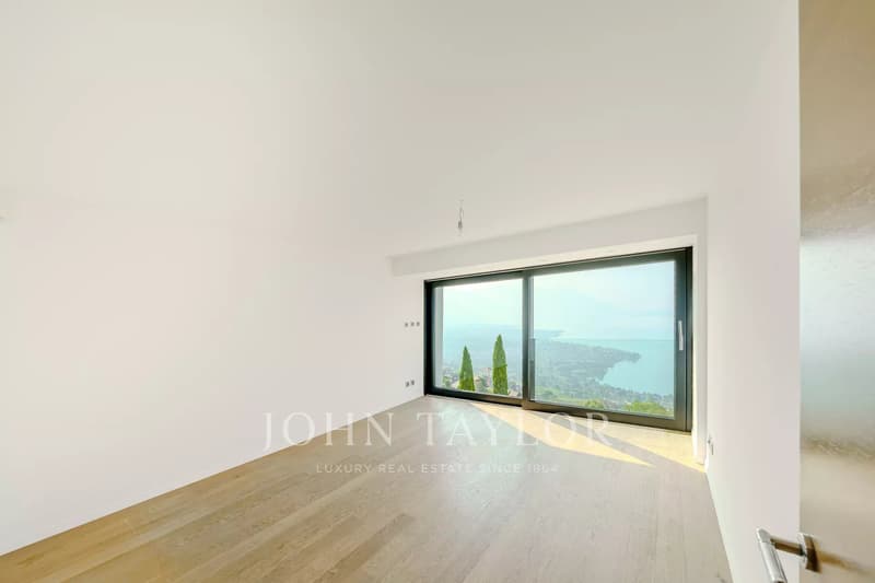 Opportunité à saisir ! Villa d'exception avec vue époustouflante sur le lac et les Dents du Midi (12)