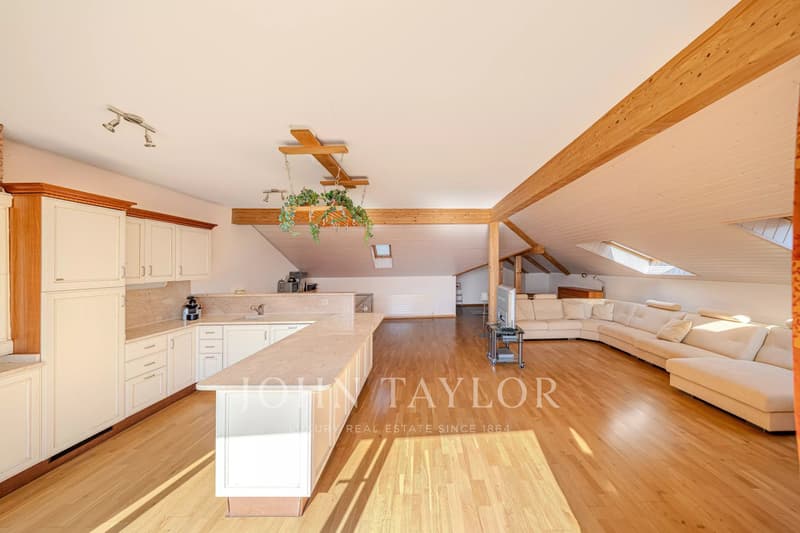 Appartement face au lac au coeur de Montreux (4)