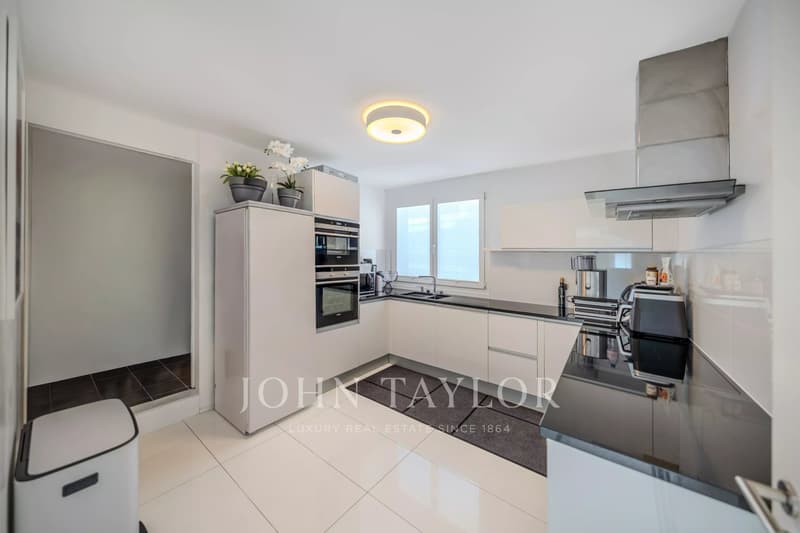 Rare à la vente ? Superbe attique de 4.5 pièces au coeur de Montreux (5)