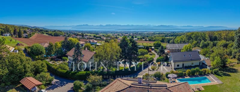 Villa rare avec piscine, vue lac et Mont-Blanc (13)