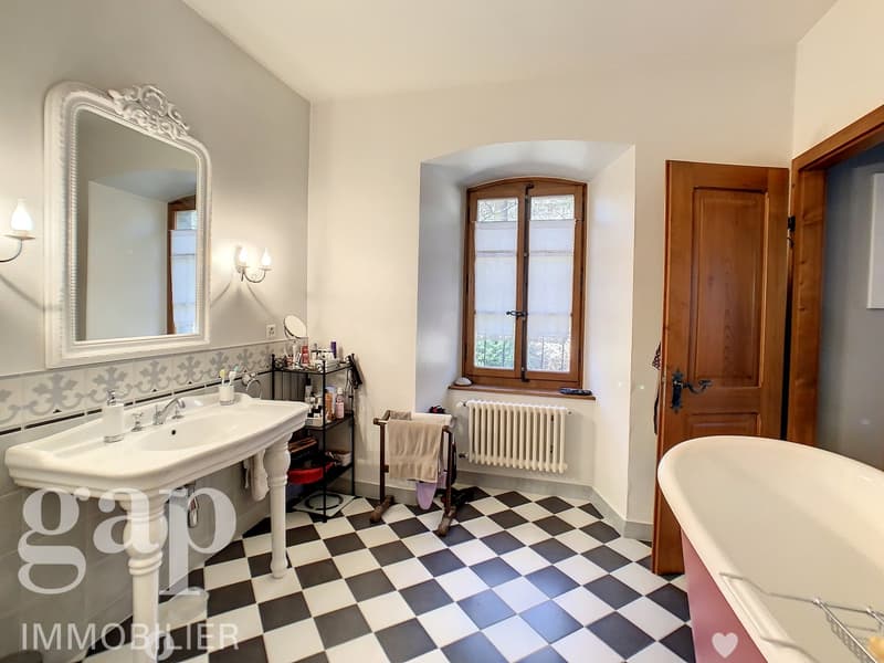 Einzigartig! Châtel-St-Denis - 5.5 Zimmer - 175 m2 (7)