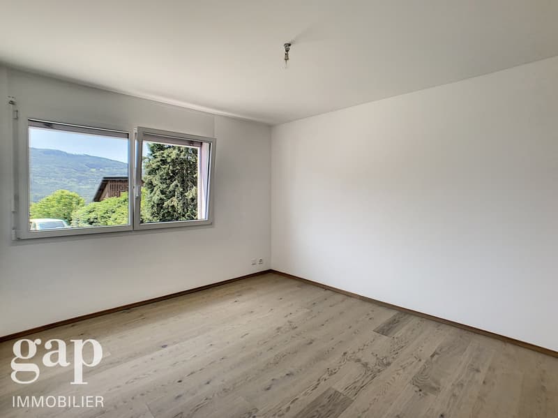 Villa spacieuse de 5.5 pièces à louer à Attalens (4)