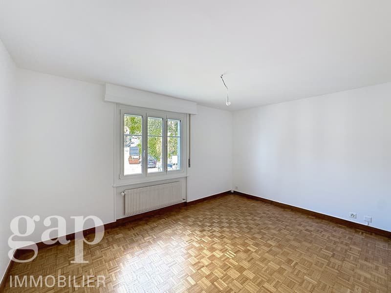 Appartamento 3.5 locali completamente ristrutturato - con balcone a Territet (6)