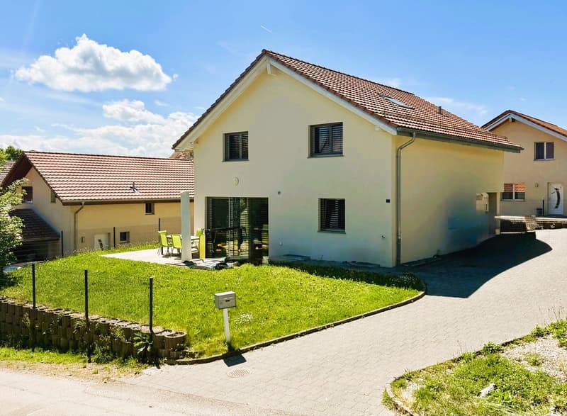 Magnificent single-family house with 5.5 rooms in Misery-Courtion (2)