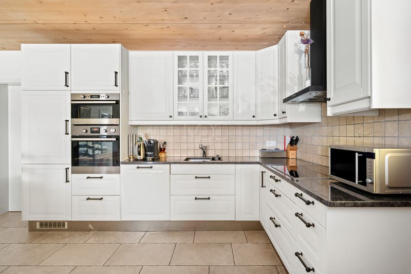 Geräumige Villa mit Pool und 2,5-Zimmer-Wohnung in St-Aubin (13)