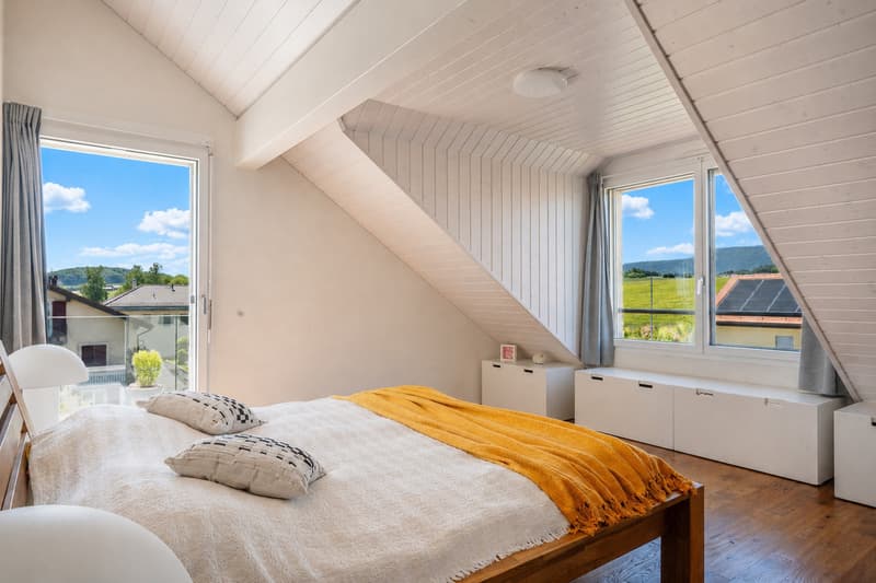 Appartement mit 3.5 Zimmern und Blick auf die Alpen und den Jura in Reverolle (6)
