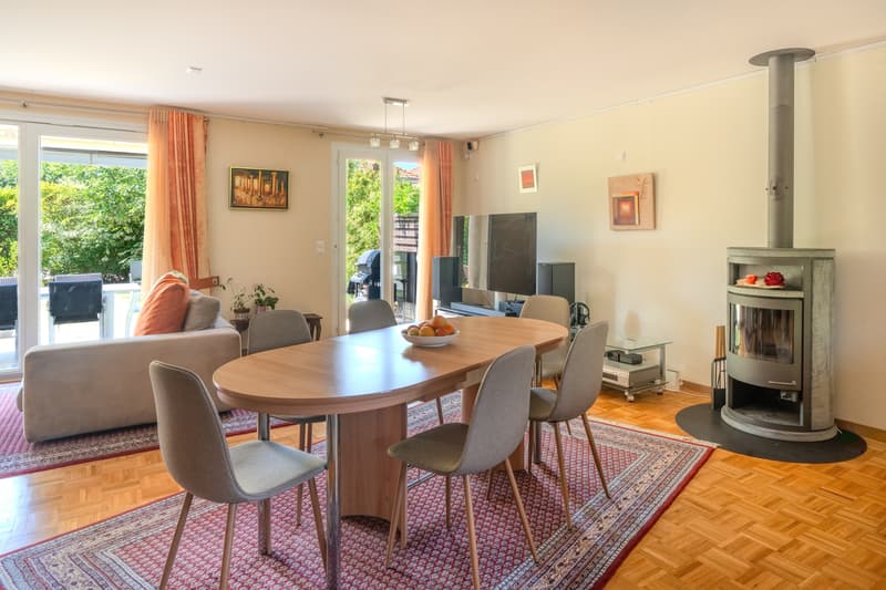 Bella villa a schiera con garage ad Epalinges (4)
