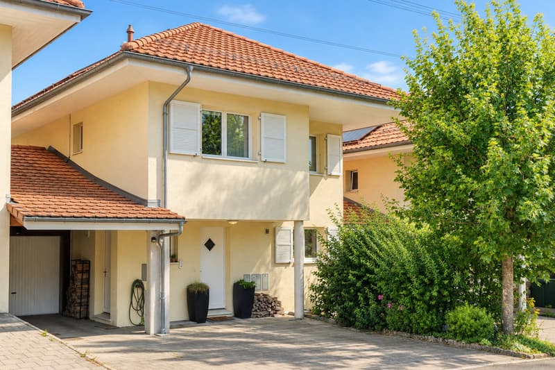 Jolie villa jumelée par les garages à Epalinges (13)